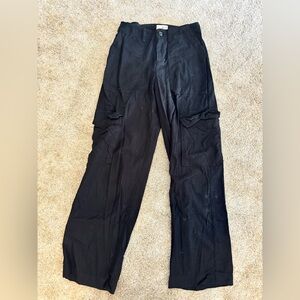 Universal thread cargo pants